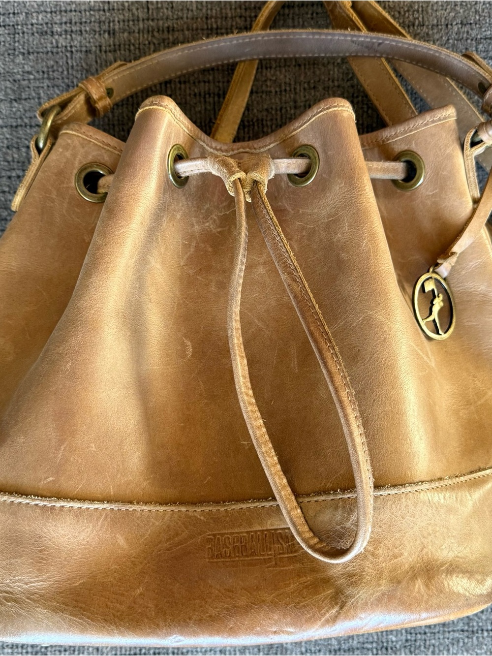 Baseballism Mira Glove Leather Tote-convertable backpack